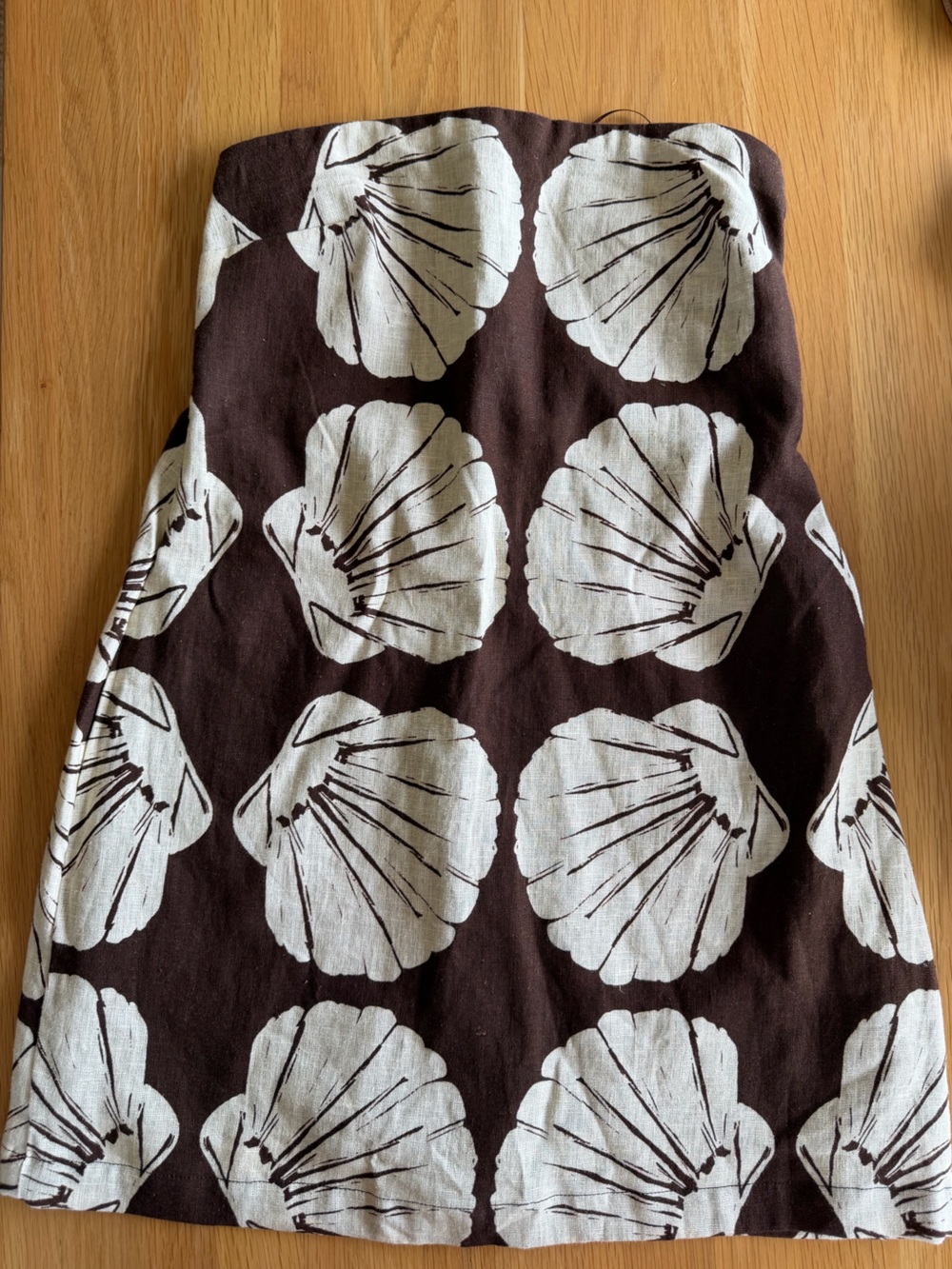 Abercrombie strapless seashell dress